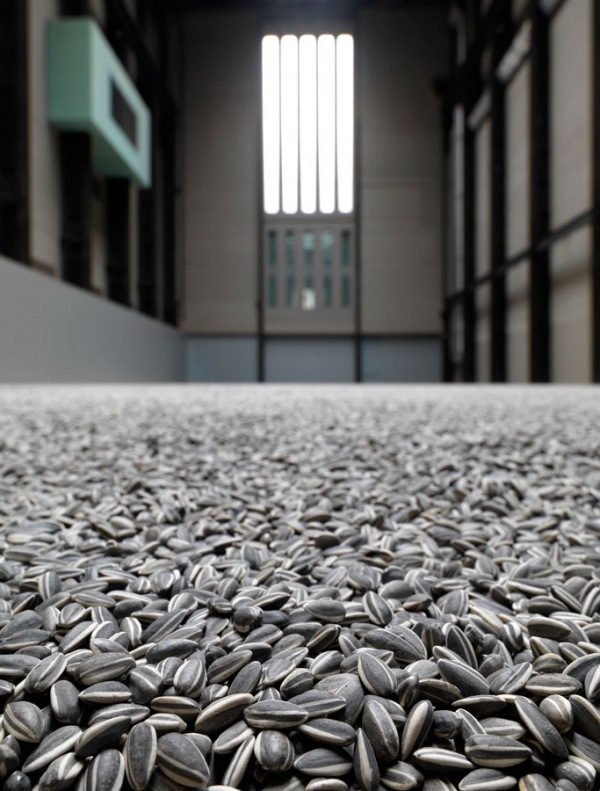 the unilever series_ ai weiwei sunflower seeds (1)